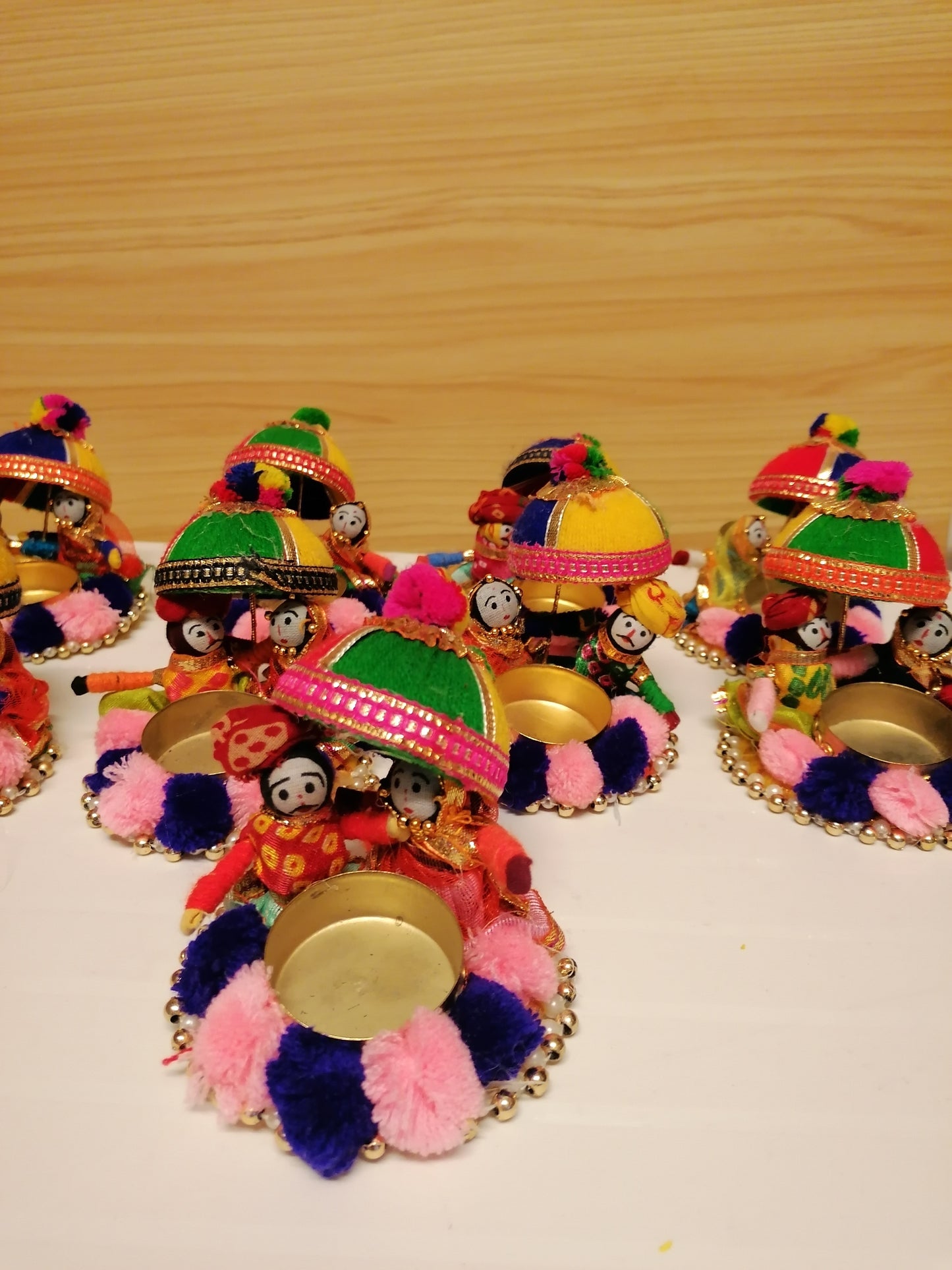 Pom Pom couple Tea Light holder