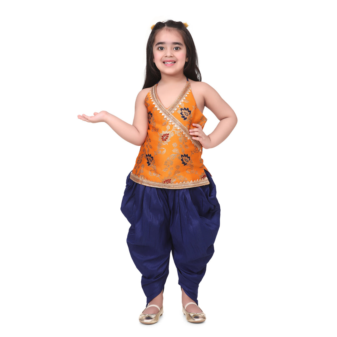 Haut licou en jacquard avec dhoti-orange 